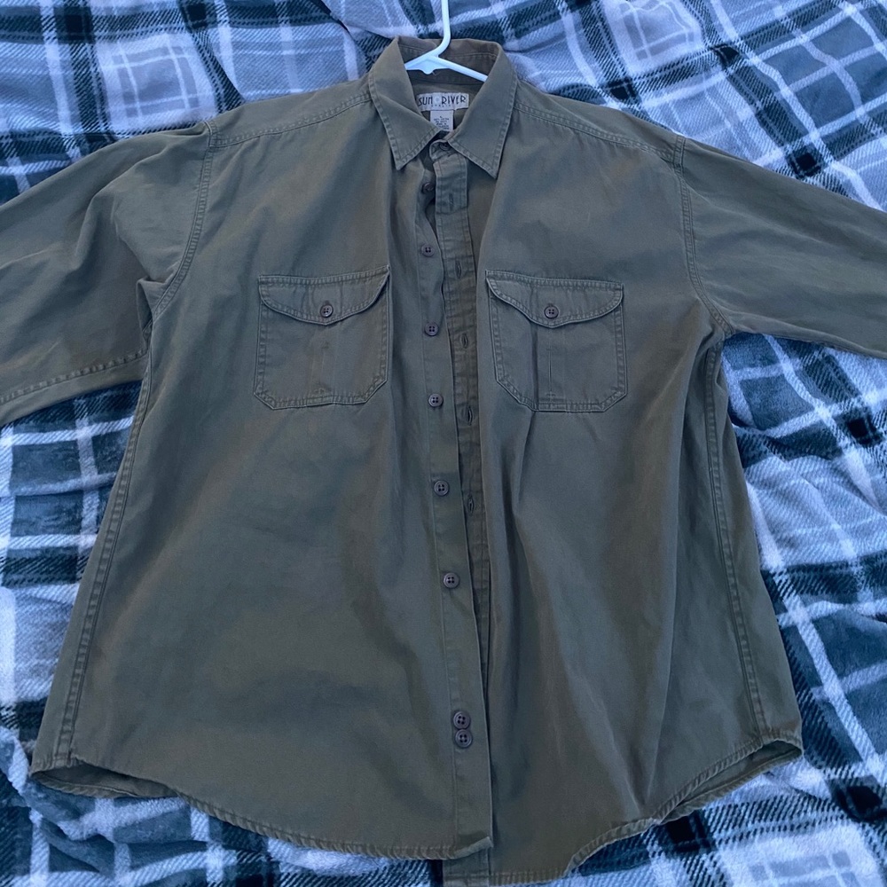 Green button down - Picture 1 of 1